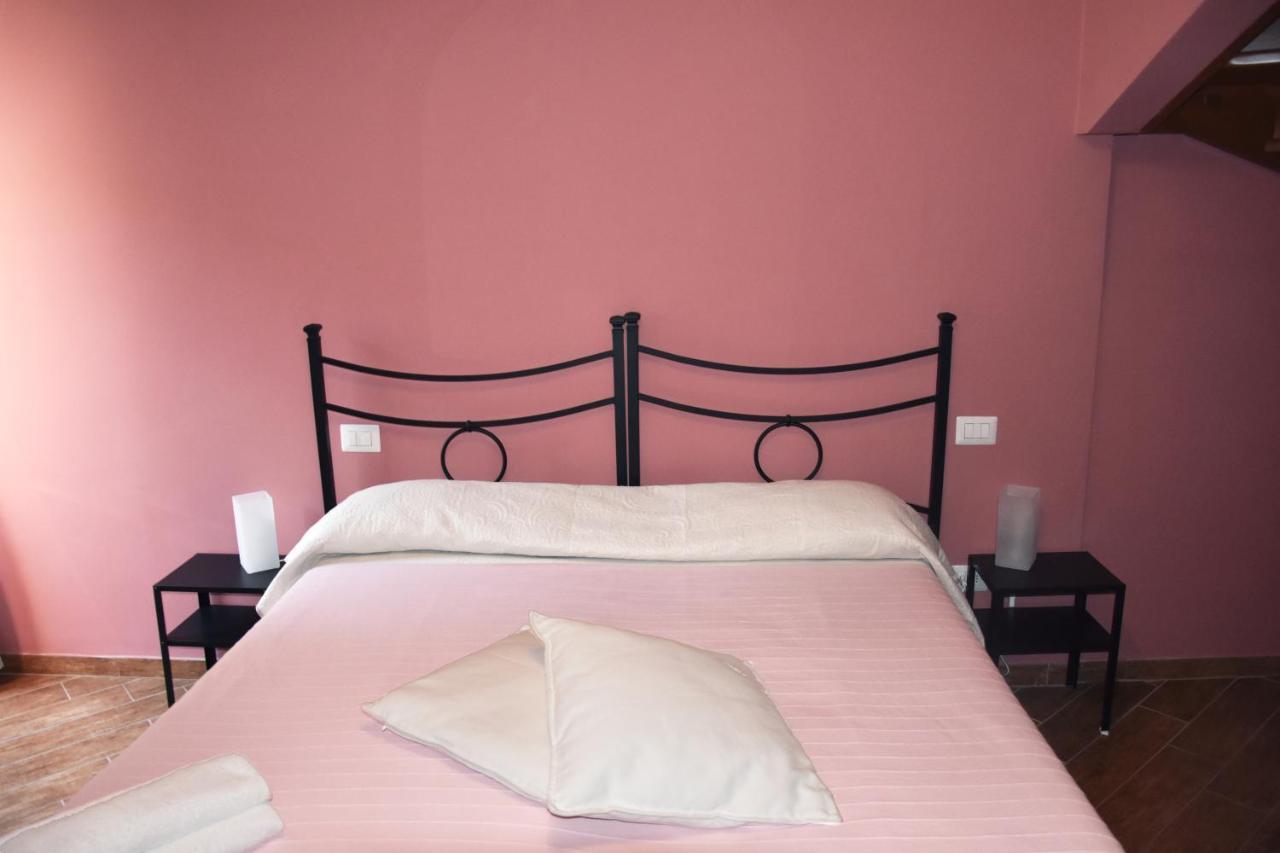 ויטרבו Il Peperino Guesthouse מראה חיצוני תמונה